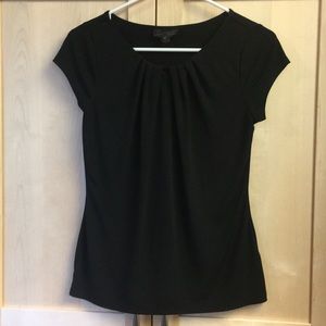 Worthington PS short sleeve top in black